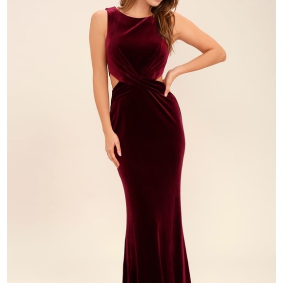 Lulus Dresses & Skirts - Lulus Long burgundy dress